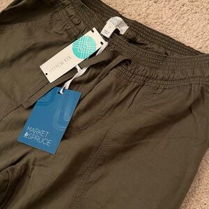 NWT Market & Spruce freya capri, olive green, Size Small